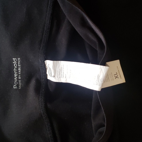 Crop Workout Tights - Picture 2 of 12